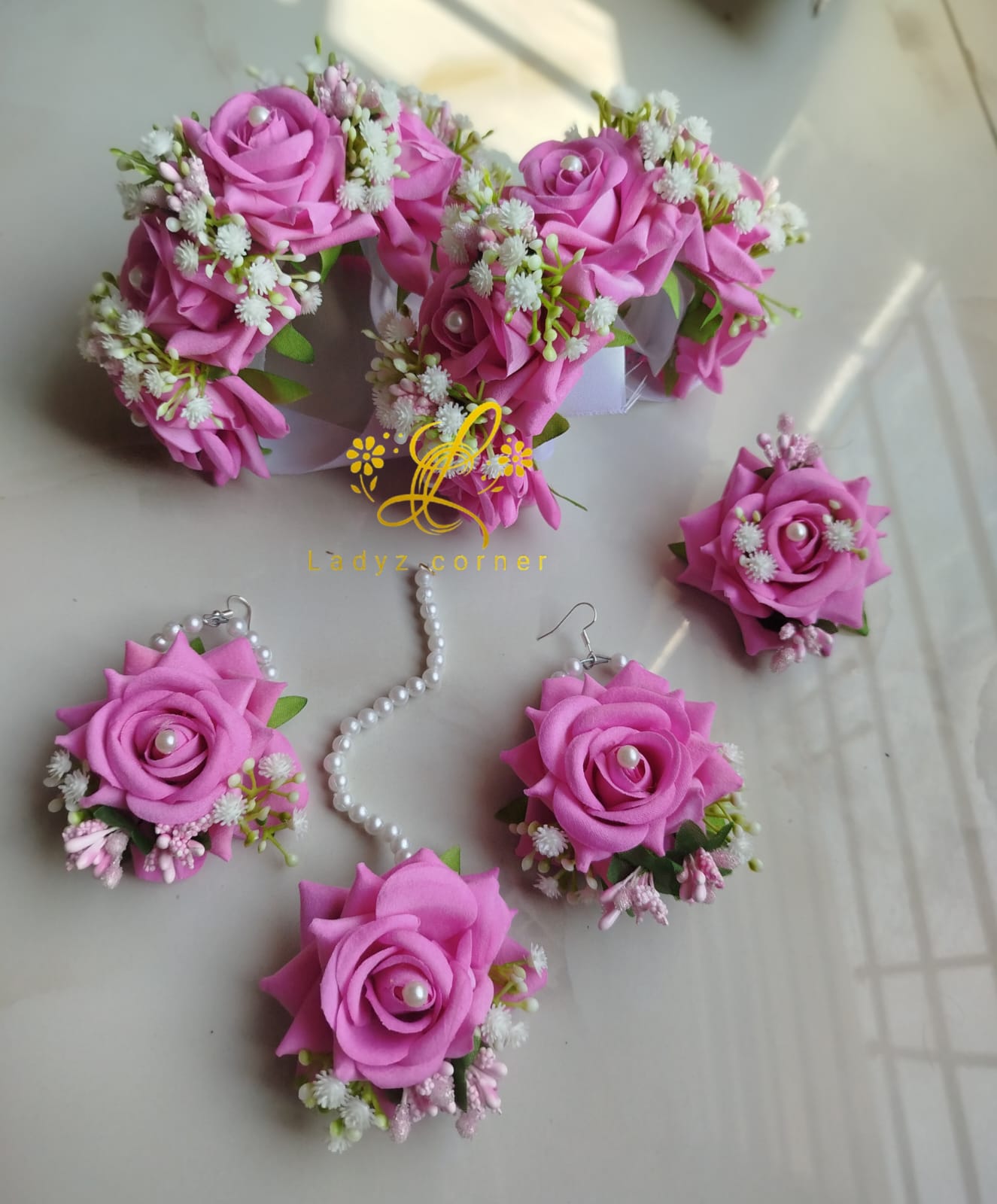 Light Pink Gajraset