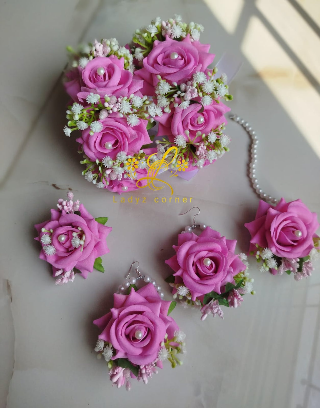 Light Pink Gajraset