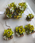 Mehndi Green Gajraset