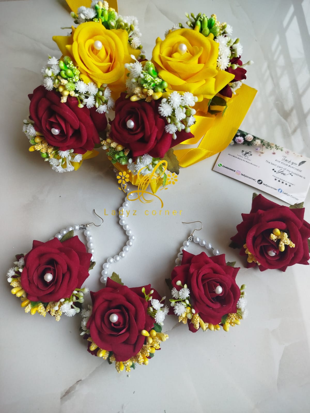 Miyo/Mehndi Gajraset - Velvet Rose Gajraset