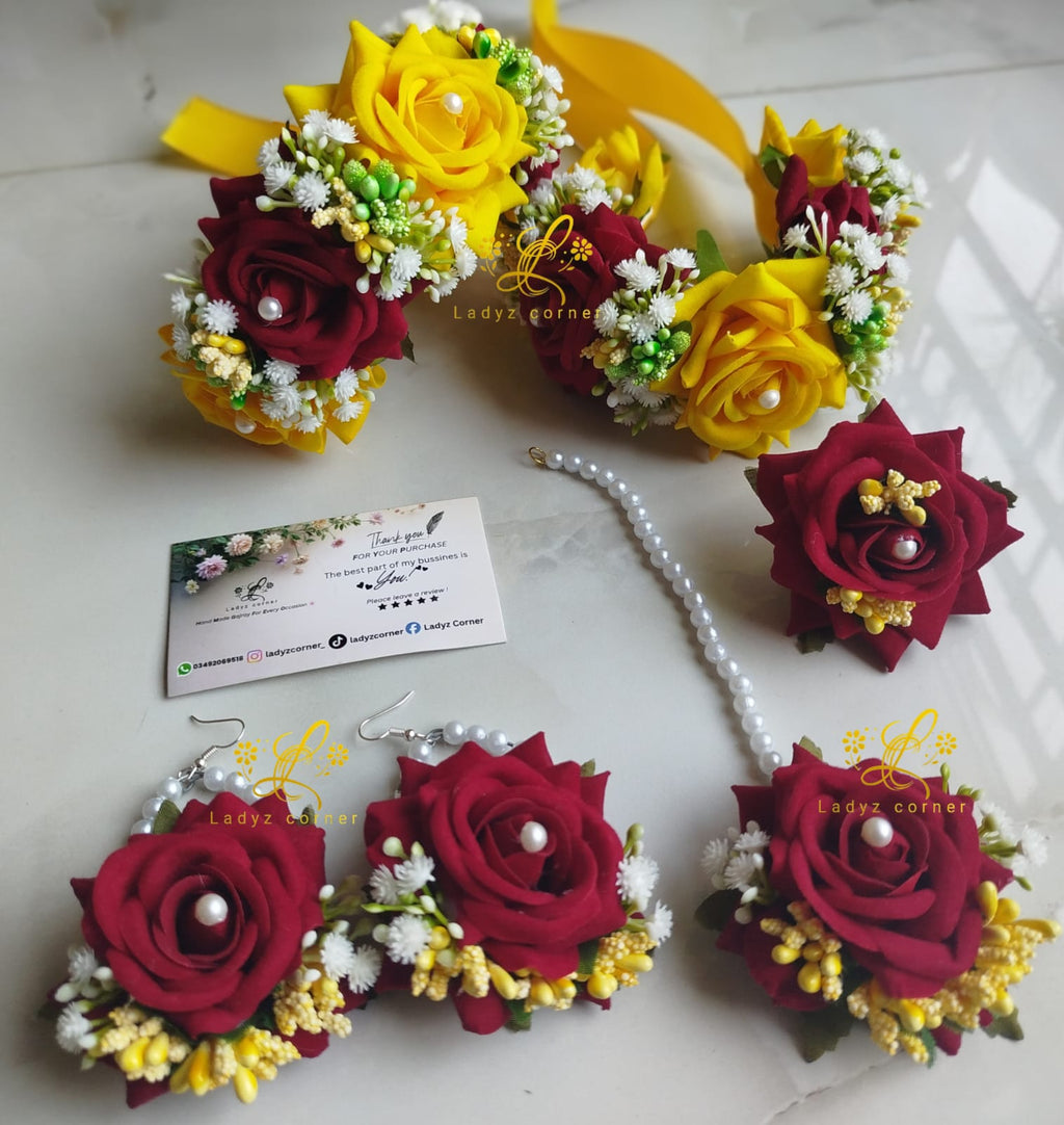 Miyo/Mehndi Gajraset - Velvet Rose Gajraset
