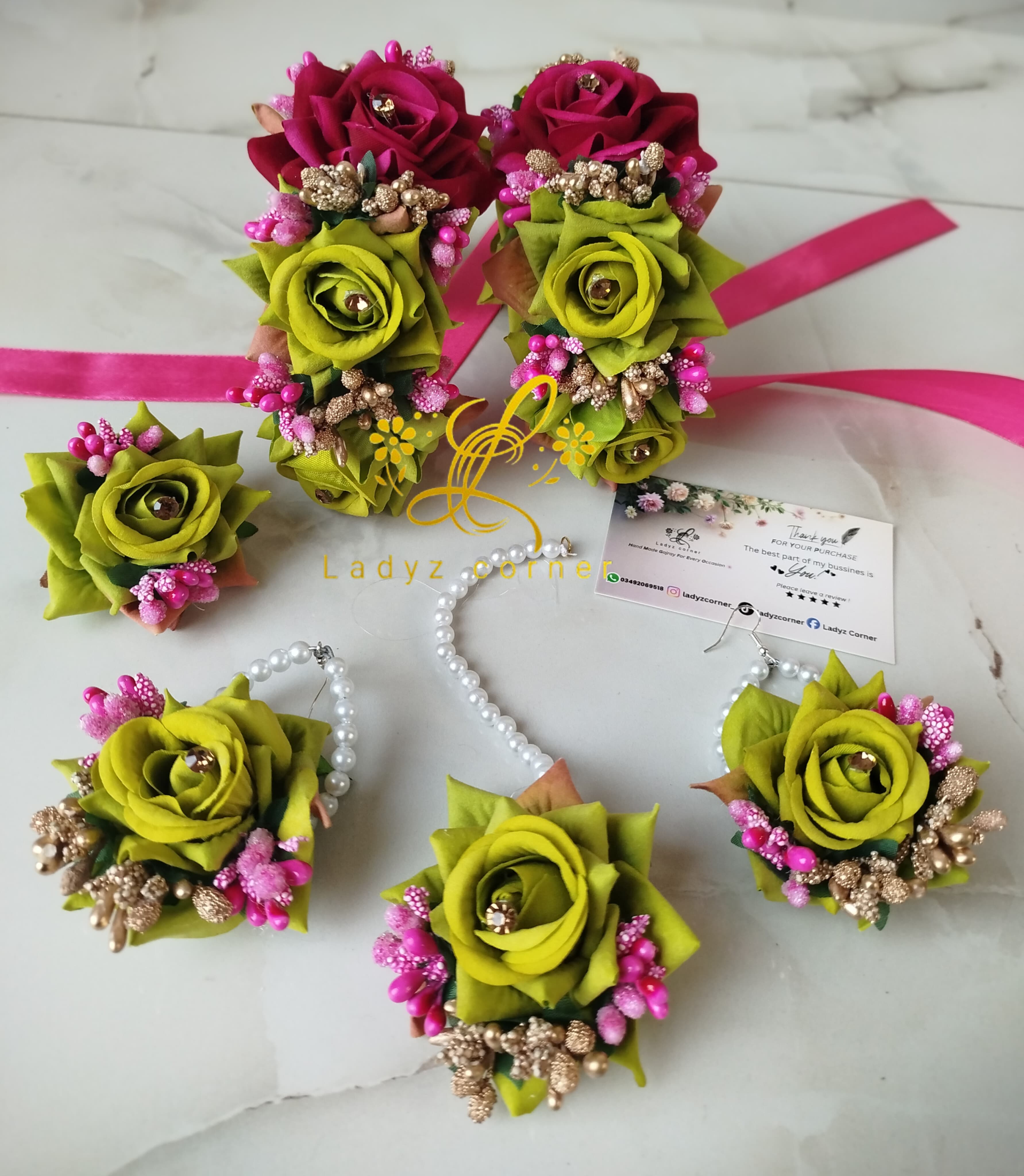 Mehndi Gajraset  - Velvet Rose Gajraset