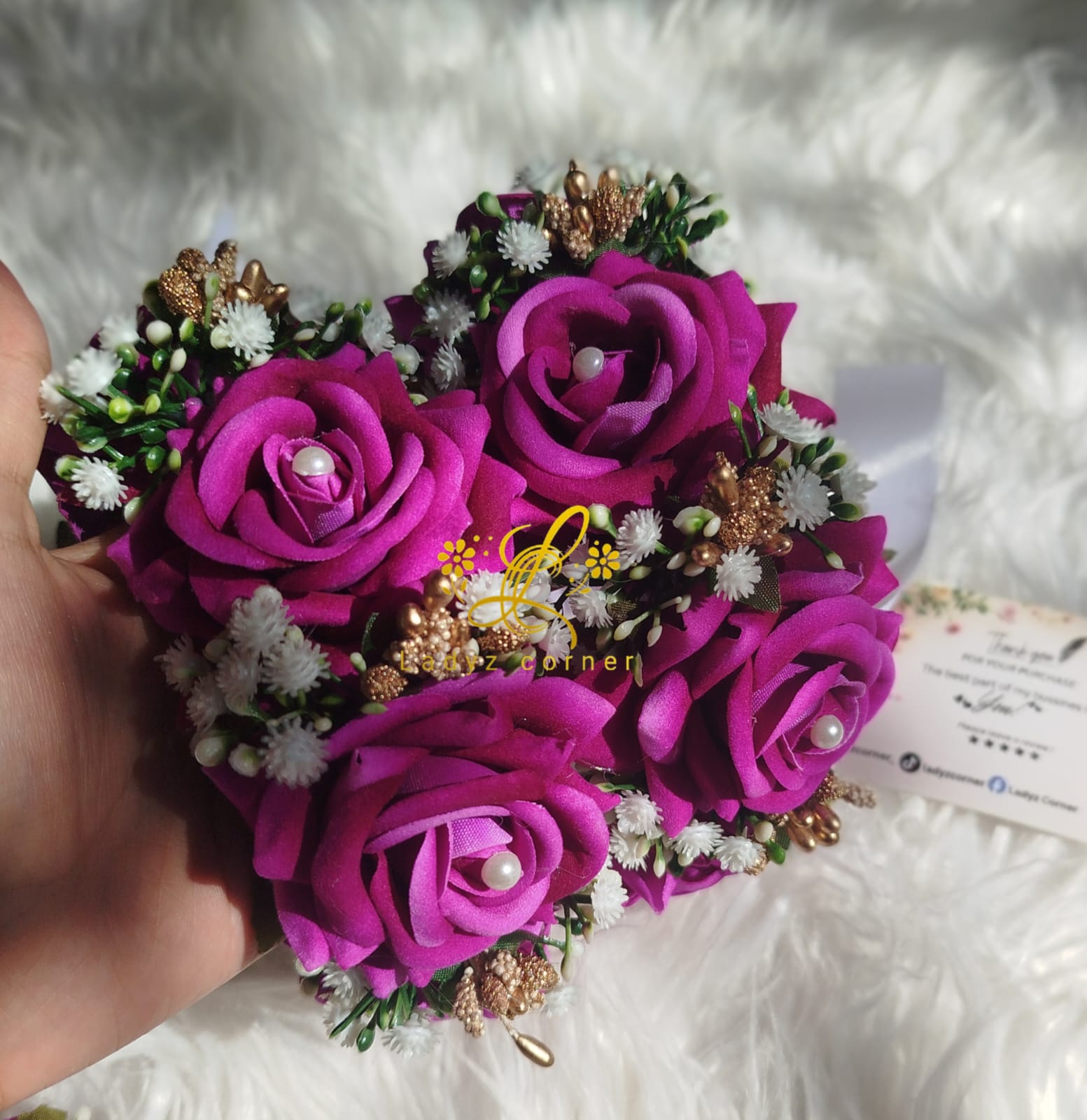 Magenta With Goldon Gajraset