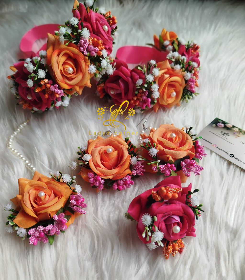 Orange + Pink Gajrset - Velvet Rose Gajraset
