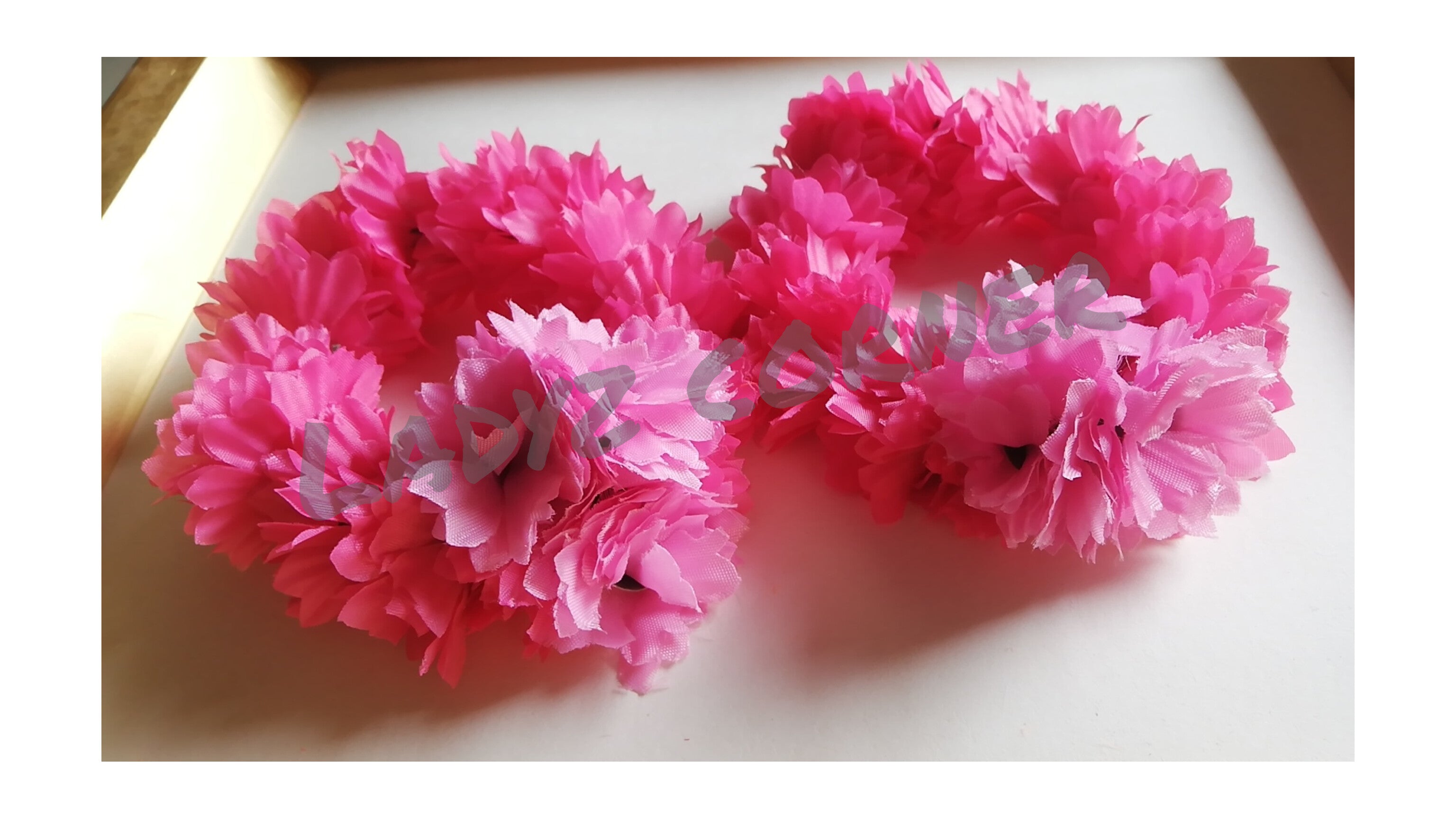 Simple Pink Gjary