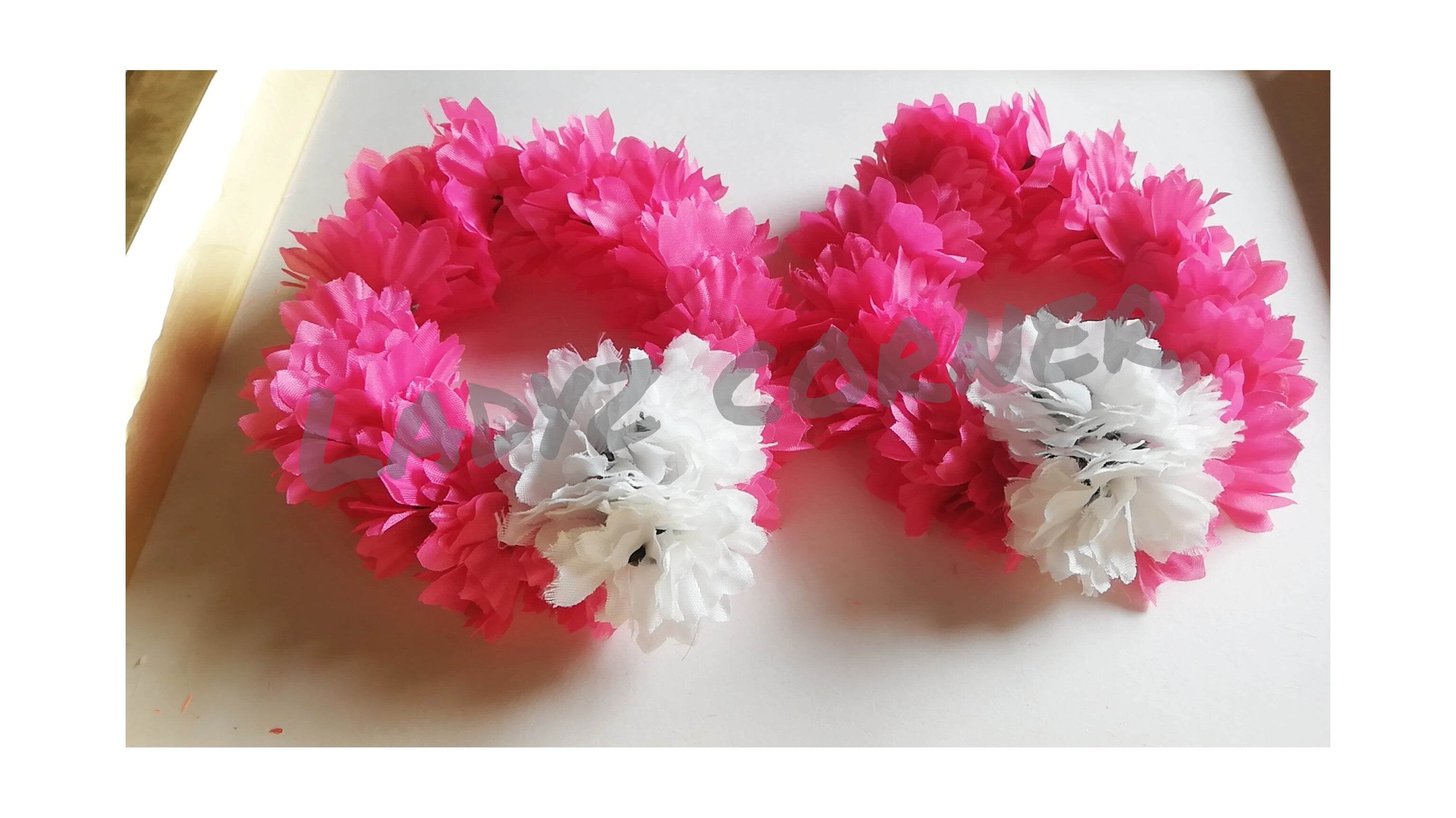 Simple Pink Gjary