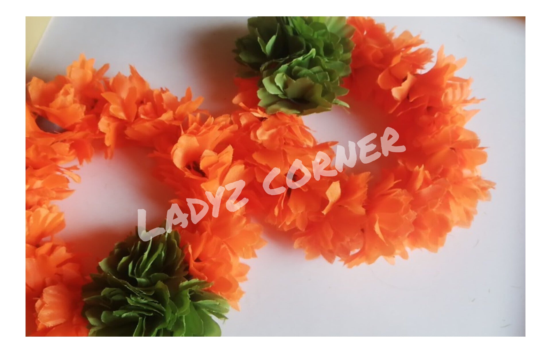 Simple Orange Gajray