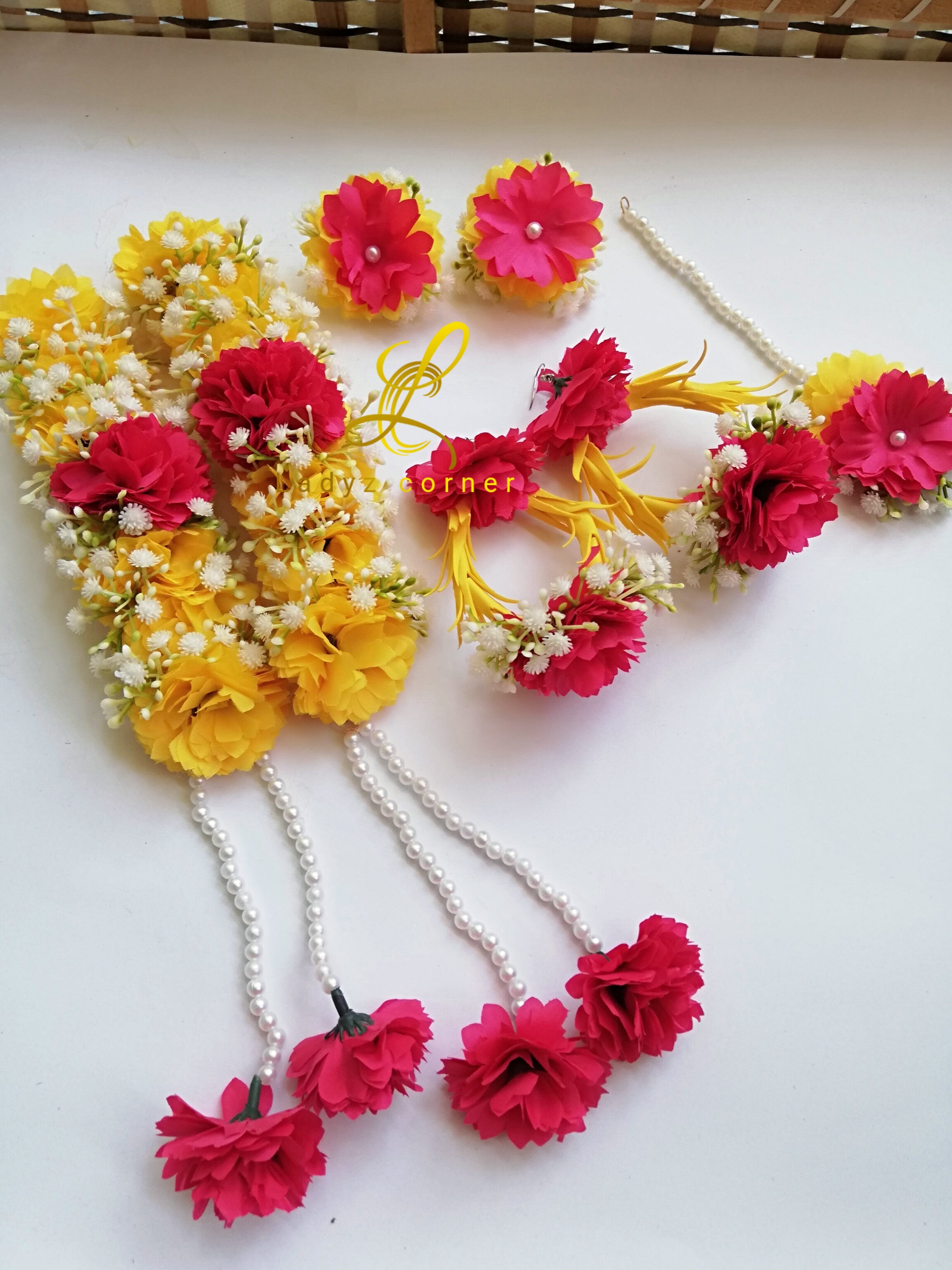 Miyo Bridal Gajraset - Yellow+Pink Gajraset