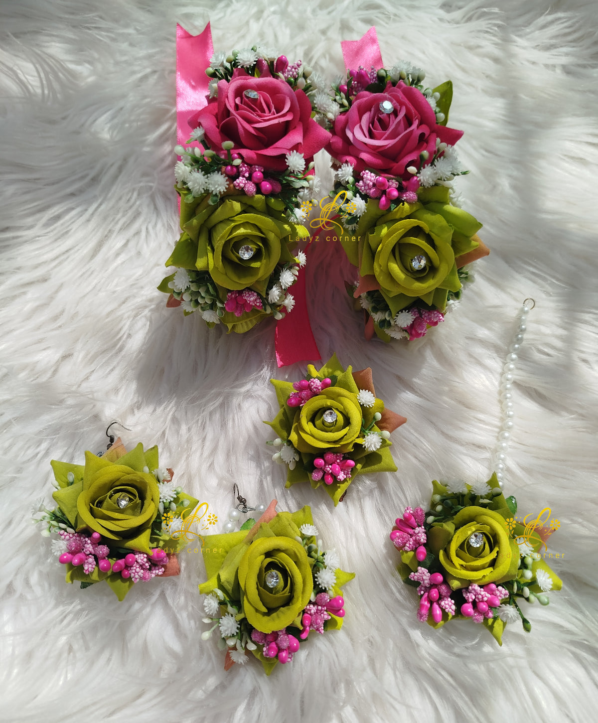 Mehndi Green + Pink Gajraset - Velvet Rose Gajraset - Bridal Gajray