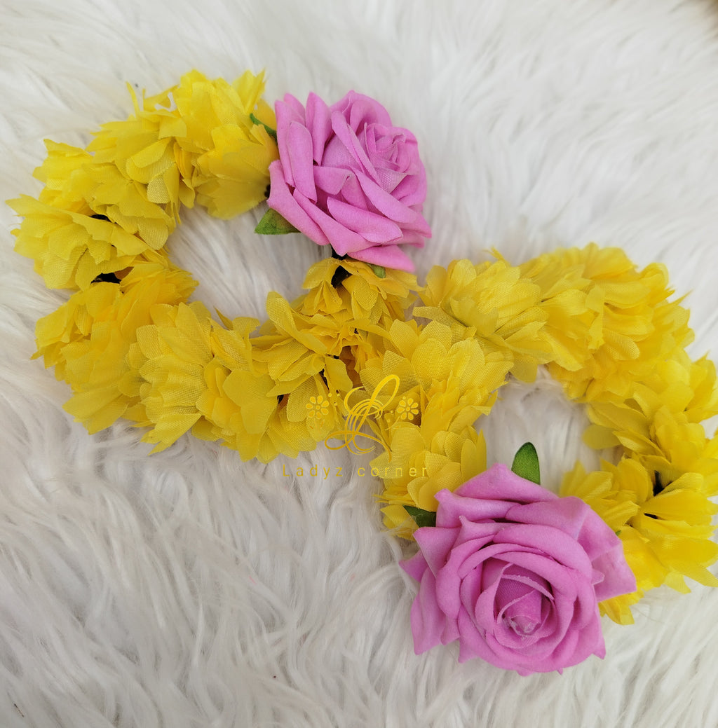 Pair of gajra - velvet rose gajray