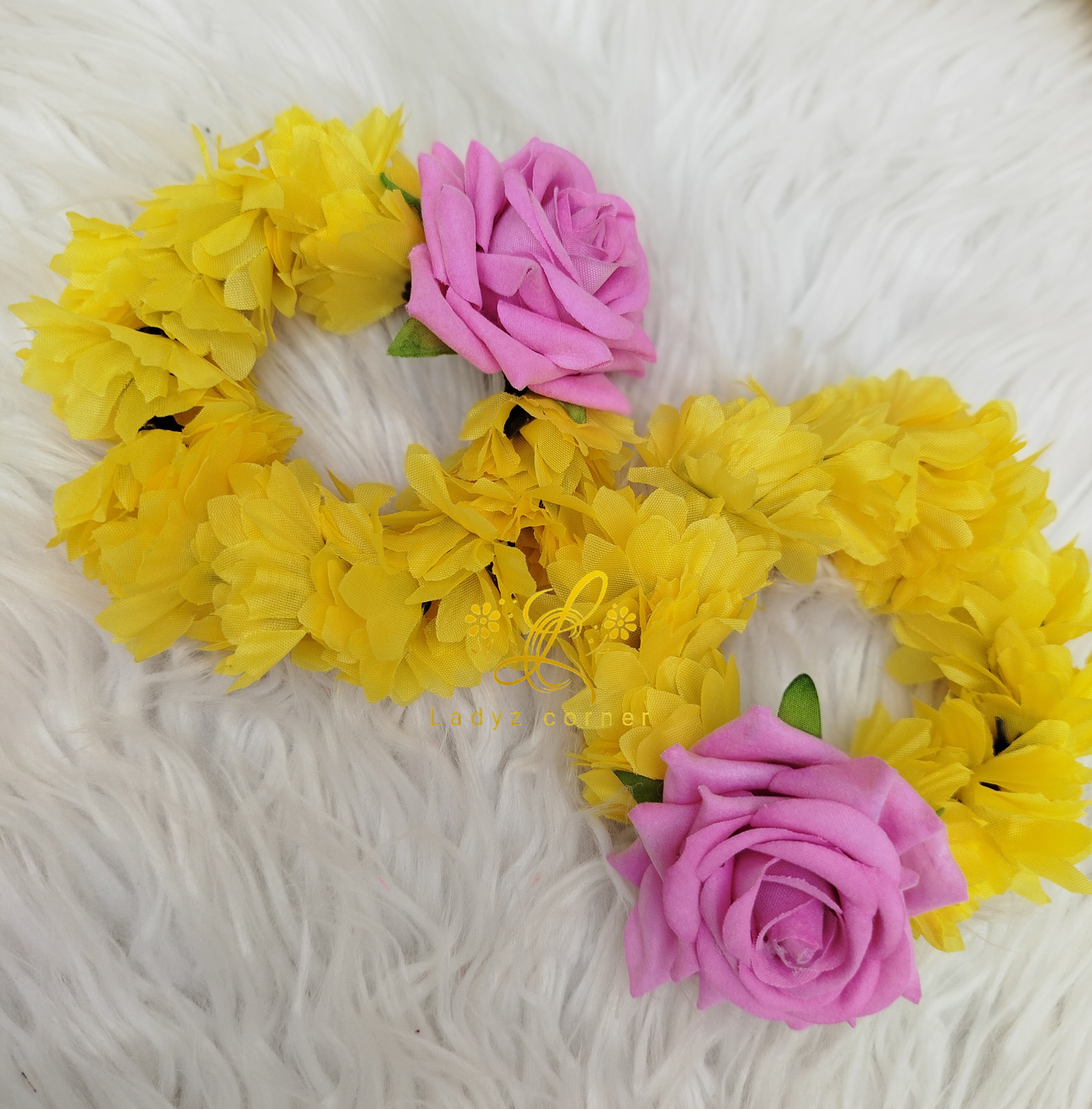 Pair of gajra - velvet rose gajray